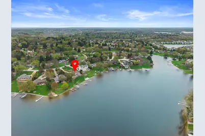 W356N5136  Lakeshore Dr, Oconomowoc, WI 53066 - Photo 10