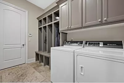 W356N5136  Lakeshore Dr, Oconomowoc, WI 53066 - Photo 36