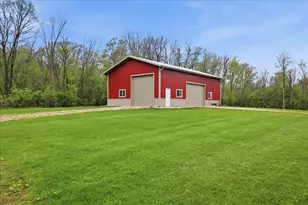 N2852 Schofield Rd, Geneva, WI 53147 - Photo 4