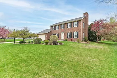 150 W Fairfield Ct, Oak Creek, WI 53154 - Photo 36