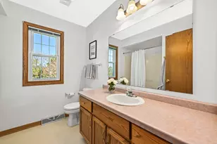 150 W Fairfield Ct, Oak Creek, WI 53154 - Photo 26