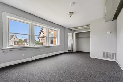 2214 W Hopkins St #2220, Milwaukee, WI 53206 - Photo 2