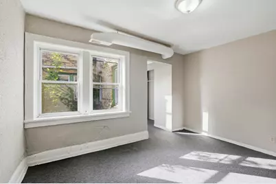 2214 W Hopkins St #2220, Milwaukee, WI 53206 - Photo 8