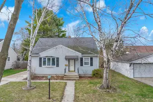 1118 Wilson Ave, Sheboygan, WI 53081 - Photo 1