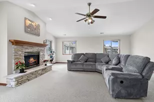 1117 N Sunnyslope Dr, Racine, WI 53406 - Photo 34