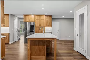 1009 Sunrise Ct, Onalaska, WI 54650 - Photo 14