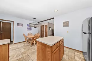 N61W15030 How Ave, Menomonee Falls, WI 53051 - Photo 14