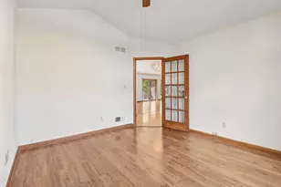 12445 W North Ln, New Berlin, WI 53151 - Photo 14