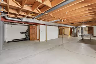 12445 W North Ln, New Berlin, WI 53151 - Photo 26