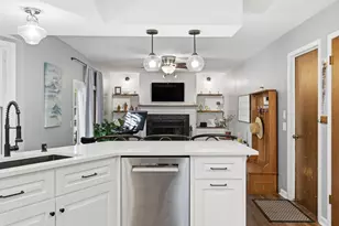 10653 Beacon Hill Ct, Franklin, WI 53132 - Photo 20