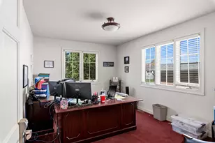 6165 N Green Bay Ave, Glendale, WI 53209 - Photo 8