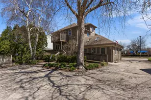 6165 N Green Bay Ave, Glendale, WI 53209 - Photo 16