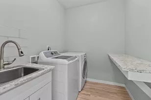 812 Rosebud Ave, Twin Lakes, WI 53181 - Photo 24