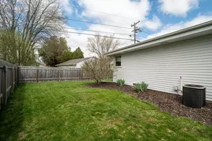 973 13th Ave, Grafton, WI 53024 - Photo 32
