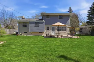 6009 Oriole Ln, Greendale, WI 53129 - Photo 2