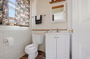 6009 Oriole Ln, Greendale, WI 53129 - Photo 18