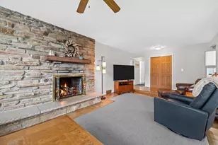 12547 N Jonquil Ct, Mequon, WI 53092 - Photo 16