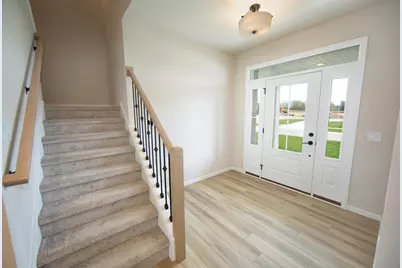 10601 N Tree Sparrow Dr, Mequon, WI 53097 - Photo 16