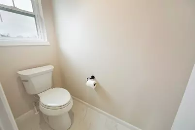 10601 N Tree Sparrow Dr, Mequon, WI 53097 - Photo 22