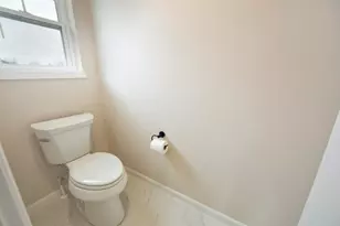 10601 N Tree Sparrow Dr, Mequon, WI 53097 - Photo 22