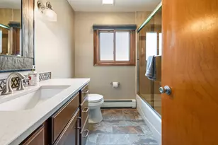 8480 N Indian Creek Pkwy, Fox Point, WI 53217 - Photo 28