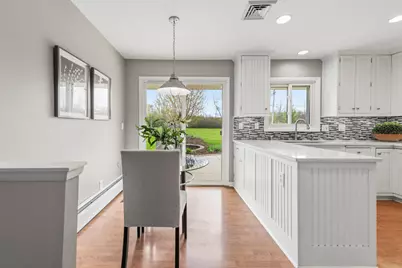 8480 N Indian Creek Pkwy, Fox Point, WI 53217 - Photo 6