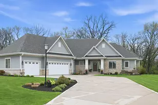 236 Four Winds Ct, Hartland, WI 53029 - Photo 36