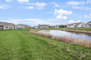 W253N6621 Aspen Ln, Sussex, WI 53089 - Photo 32