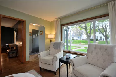 3041 N 78th St, Milwaukee, WI 53222 - Photo 4