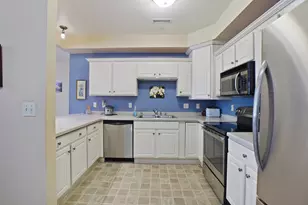 W398N5983 Autumn Woods Dr, Oconomowoc, WI 53066 - Photo 12