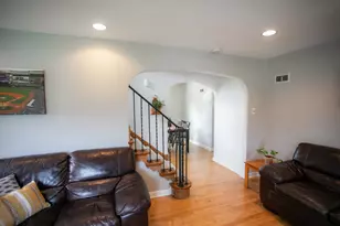 10540 W Spring Green Rd, Greenfield, WI 53228 - Photo 10