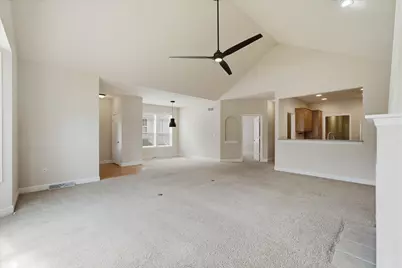 N28W6596  Alyce St, Cedarburg, WI 53012 - Photo 4