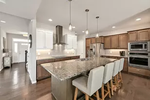 7850 W Mourning Dove Ln, Mequon, WI 53097 - Photo 14