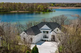 1835 N Davies Dr, Summit, WI 53066 - Photo 2