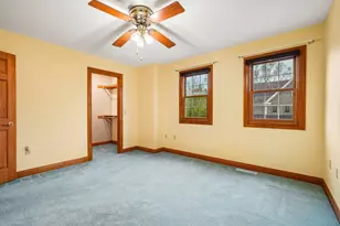 398 Oneida St, Delafield, WI 53018 - Photo 46