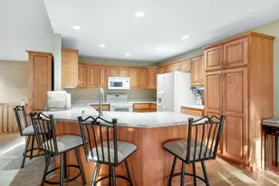 1251 Chippewa Dr, Hartford, WI 53027 - Photo 4
