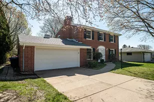 4133 Lexington Ave, Racine, WI 53404 - Photo 38