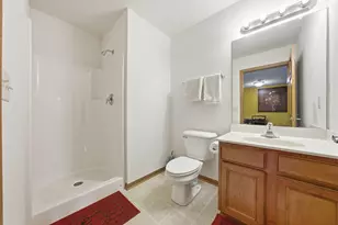 1664 New Port Vista Dr, Port Washington, WI 53074 - Photo 20