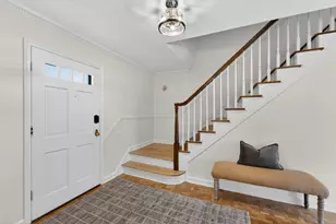 1044 W Jonathan Ln, Bayside, WI 53217 - Photo 2