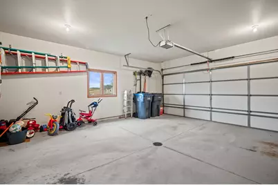 133 S 2nd St, Oostburg, WI 53070 - Photo 22