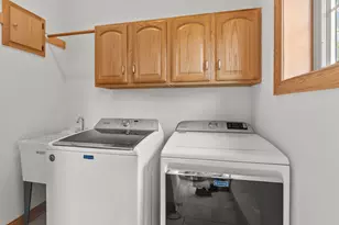 1451 Main St, Delafield, WI 53018 - Photo 28