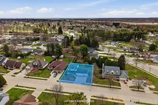 3107 44th St, Two Rivers, WI 54241 - Photo 4