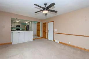 8160 S Wildwood Dr, Oak Creek, WI 53154 - Photo 28
