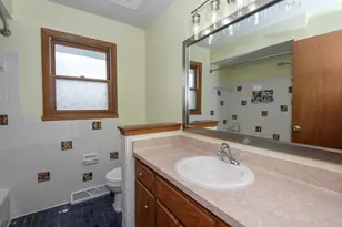 8160 S Wildwood Dr, Oak Creek, WI 53154 - Photo 38
