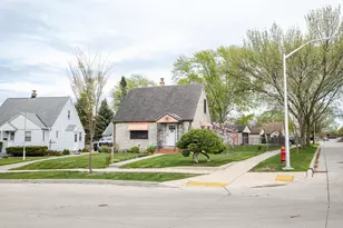 2876 S 86th St, West Allis, WI 53227 - Photo 44