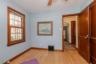 2876 S 86th St, West Allis, WI 53227 - Photo 16
