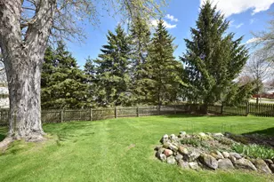 220 Judge Dr, Saukville, WI 53080 - Photo 18
