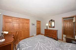 220 Judge Dr, Saukville, WI 53080 - Photo 10