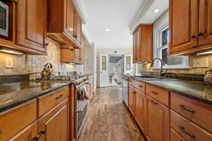 4485 N Lake Dr, Shorewood, WI 53211 - Photo 8