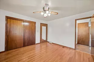 7002 W Lindner Dr, Franklin, WI 53132 - Photo 40
